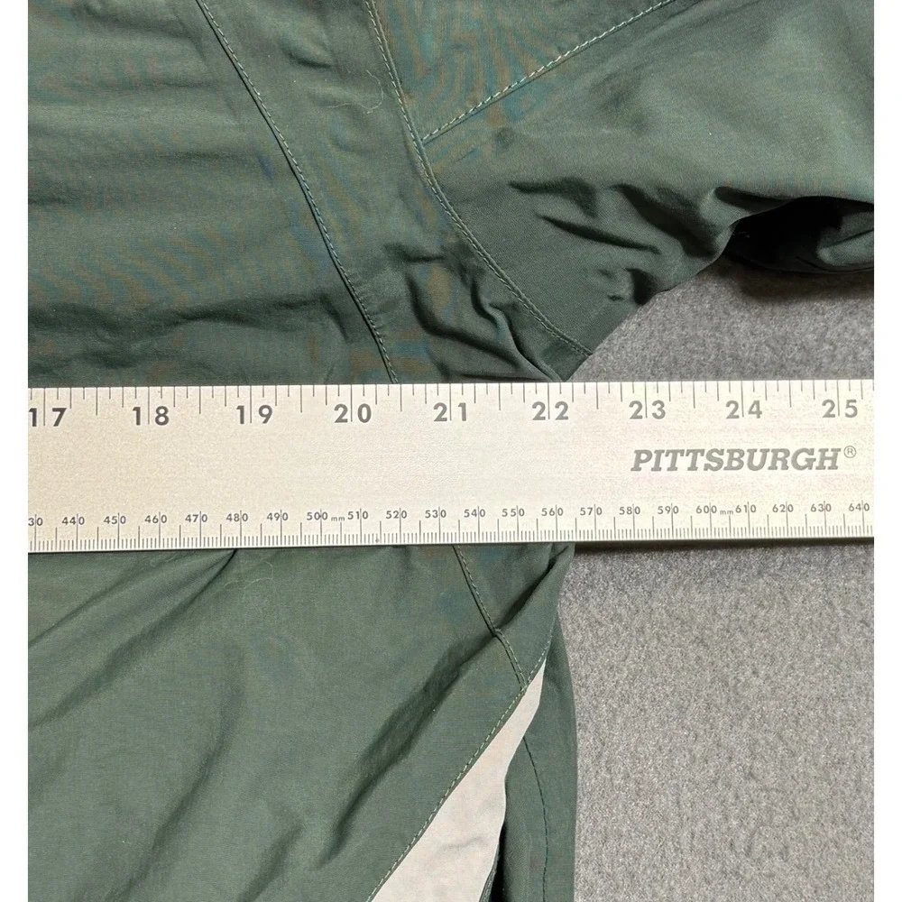 The North Face Mens HyVent Hooded Rain Jacket Green Medium Waterproof Shell In 1